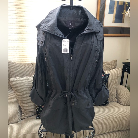 Forever 21 Jackets & Blazers - 🧥 Black Anorak Detachable Hooded Jacket.